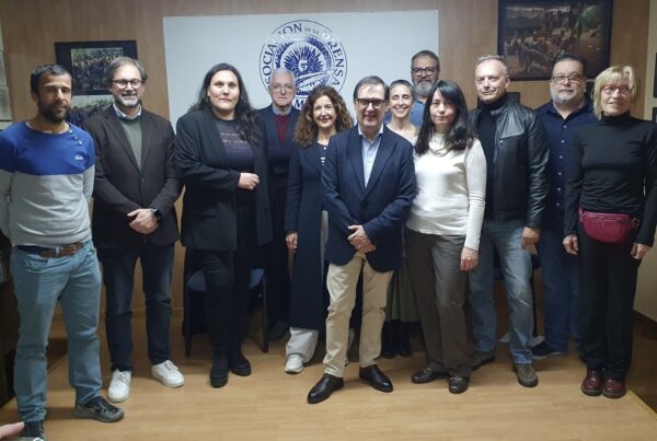 Al unirse como entidad colaboradora, la Asociación de Periodistas y la Asociación de la Prensa de Almería difunden los Premios MIA