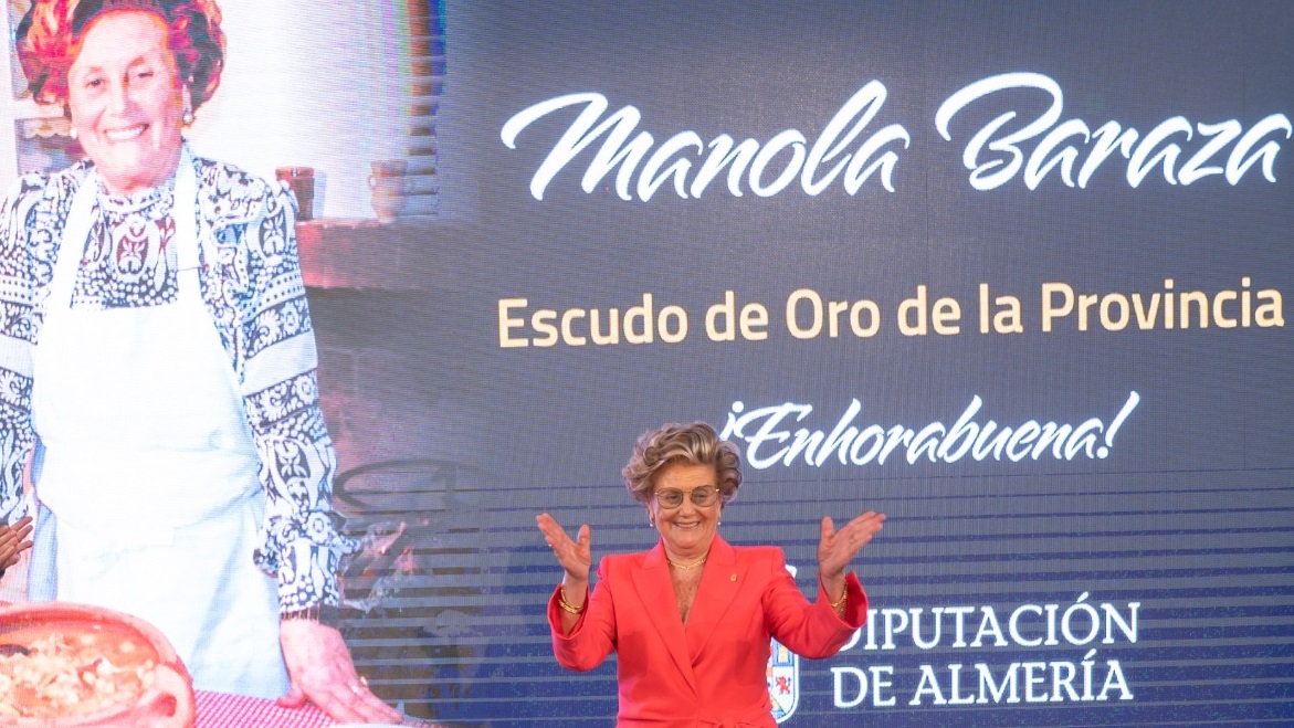 La Diputación Provincial de Almería ha otorgado el Escudo de Oro de la Provincia a Manola Baraza Muñoz, una de nuestras mujeres MIA.