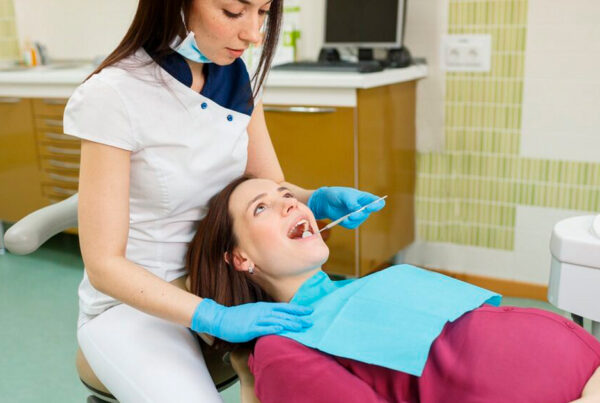 El embarazo, esa feliz etapa que puede alterar tu salud bucodental