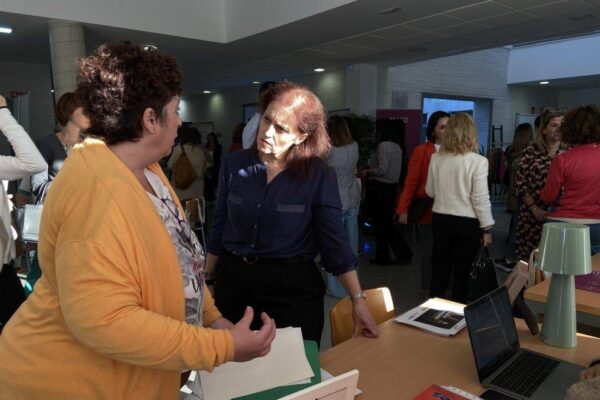Salon Mujer Emprende 2024 (4) Salon Mujer Emprende 2024 (4)