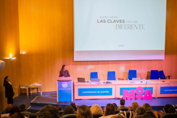 Salon Mujer Emprende 2024 (4) Salon Mujer Emprende 2024 (4)