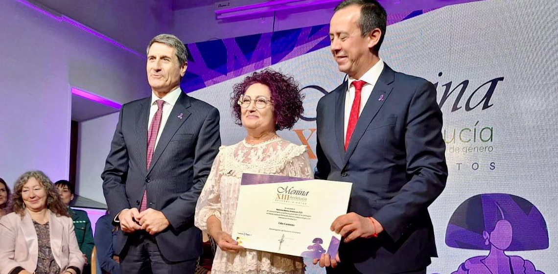 La artista almeriense Odu Carmona recibe el Premio Menina 2025 por su labor en favor de la igualdad y su activismo a través del arte,