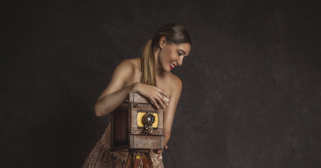 La fotógrafa almeriense Carmen Pascual logra la nominación en los prestigiosos Premios FEPFI 2026 en la categoría de Retrato.