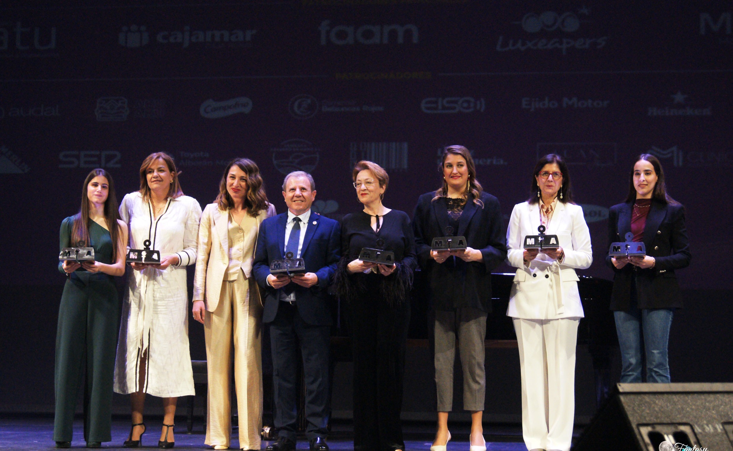 V Premios MIA: Abierto el plazo de candidaturas | Mujeres Influyentes de Almería.